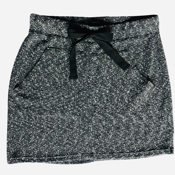 Torrid Skirt - Picture 12 of 13